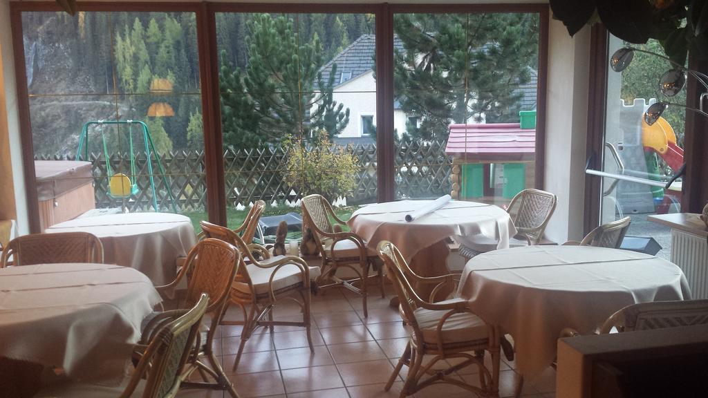 Hotel Garni Gardena - Appartments Santa Cristina Val Gardena المظهر الخارجي الصورة