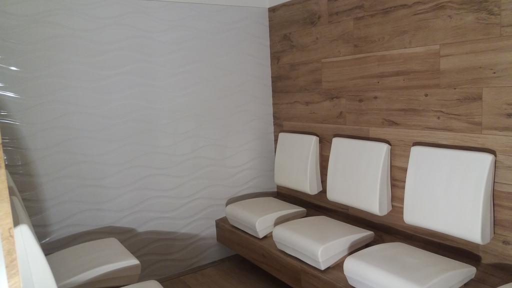 Hotel Garni Gardena - Appartments Santa Cristina Val Gardena المظهر الخارجي الصورة